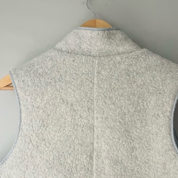 Smartwool Gray Sherpa Reversible Vest - Picture 7 of 10